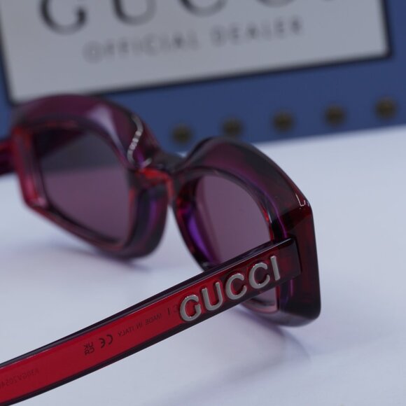 Gucci GG1719S 004 Geometric Sunglasses - Transparent Red main image 7